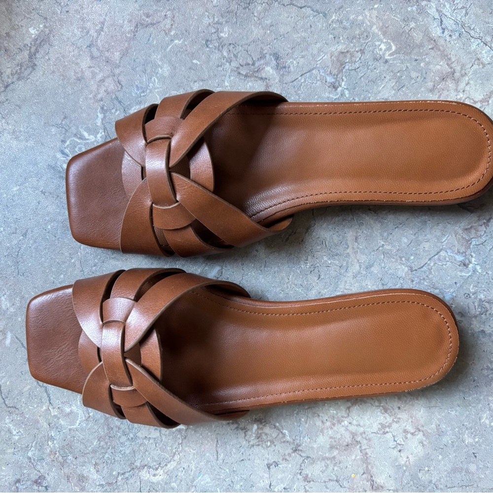 Elegant Tan Leather Slide Sandals